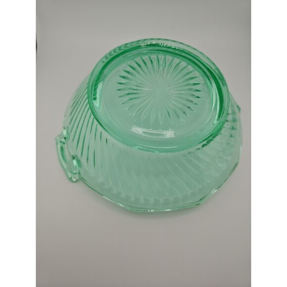 Uranium Glass - Vintage Imperial Green Twisted Optic 10" Handled Serving Bowl - Picture 14 of 16